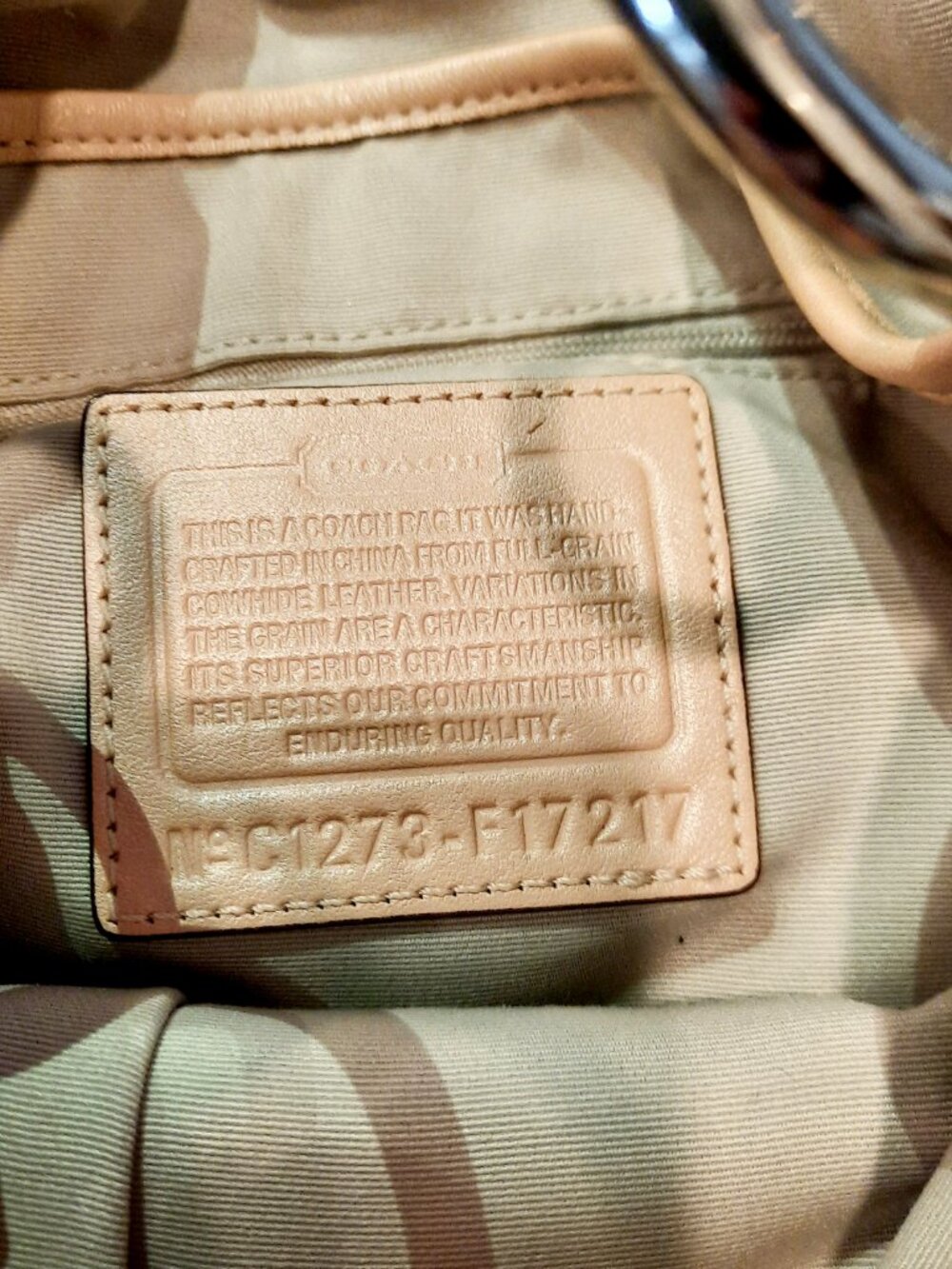 Fantastic Condition Coach Soho Light Pearl Blush Leather Bag, Style F17217 - Picture 3 of 10